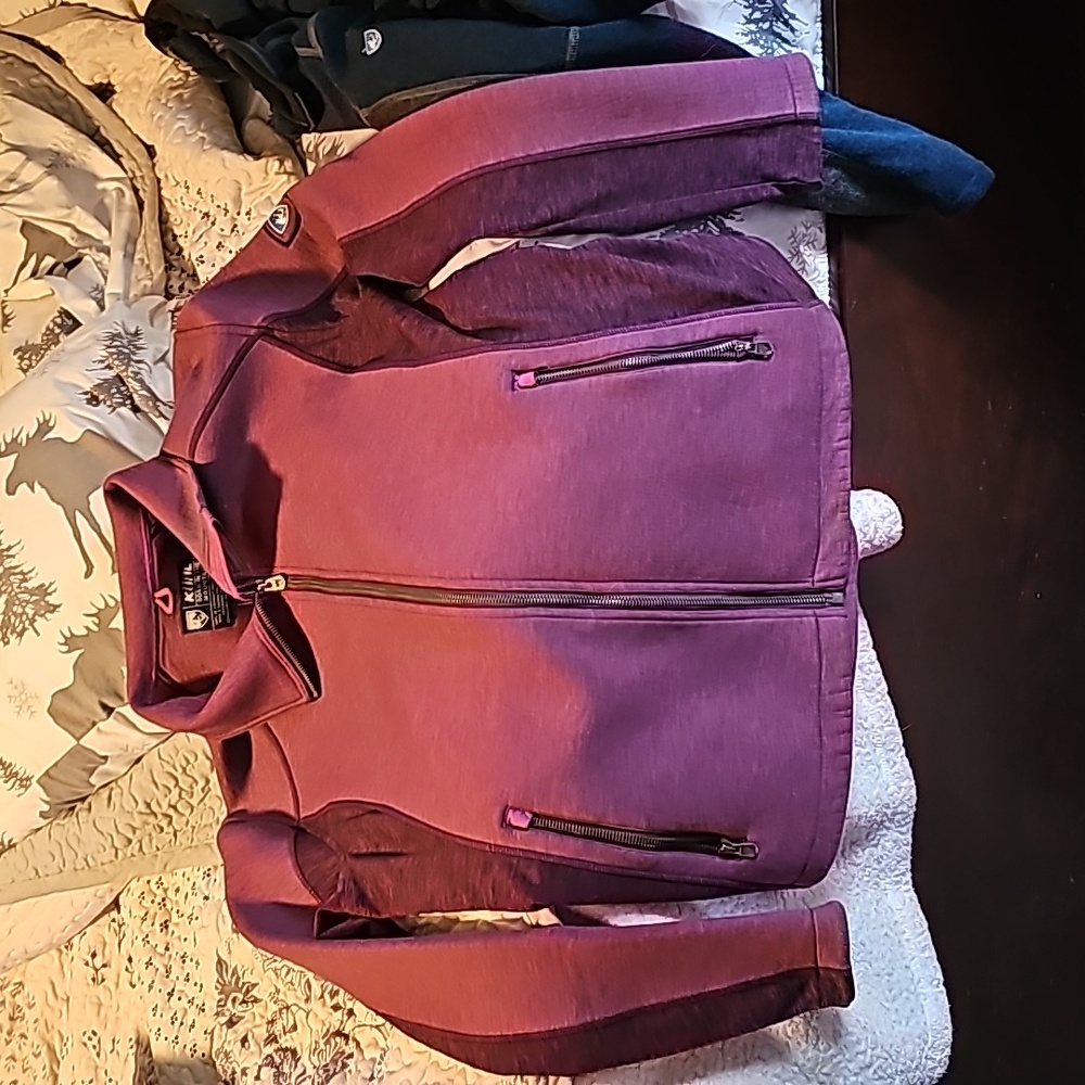 Kuhl zip up